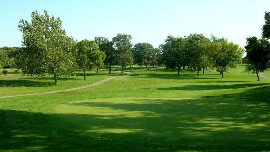 Lincoln Oaks GC: #15