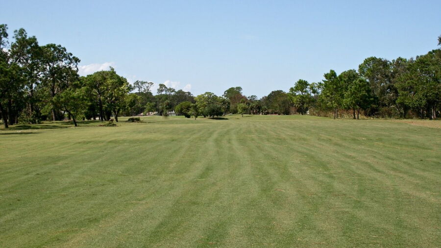 Riviera CC: #16