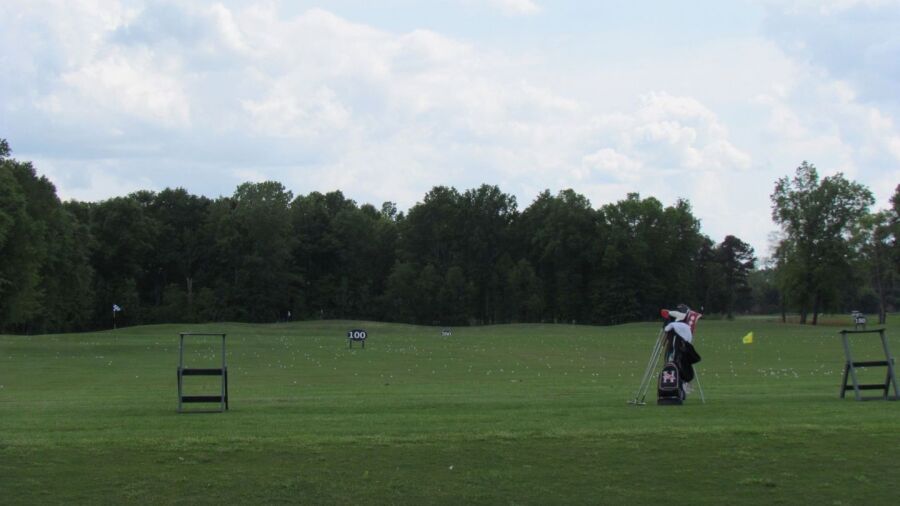 Gateway Park GC: Driving range