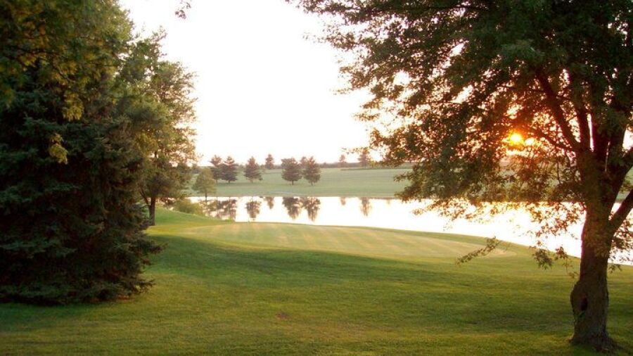 Wolves Crossing GC