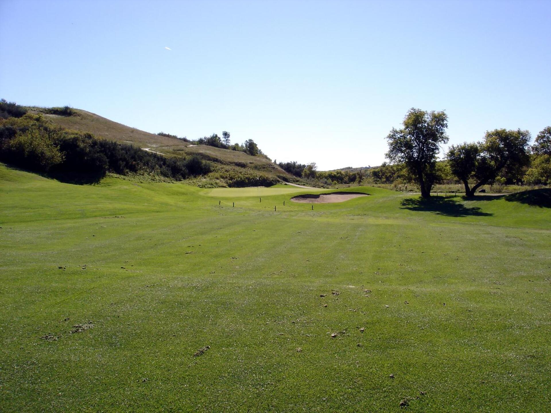 Deer Valley GC, Hole 1, Par 5, 536 yds (Photo submitted by DYakimec on 09/03/2016)