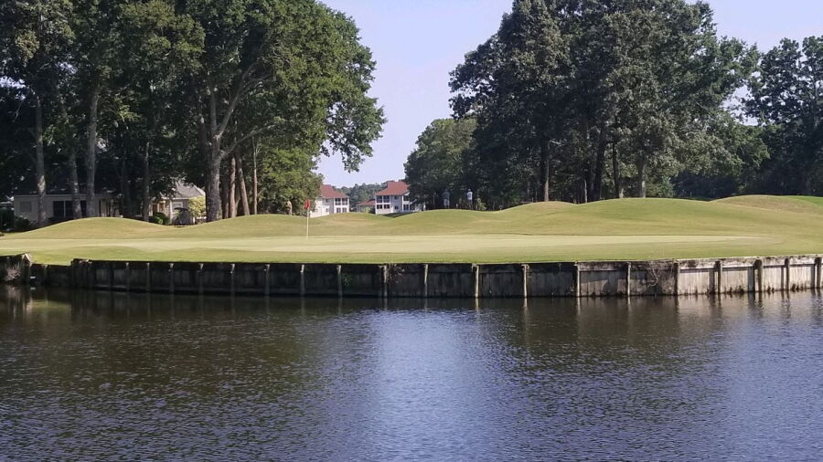 Valley at Eastport GC: #4
