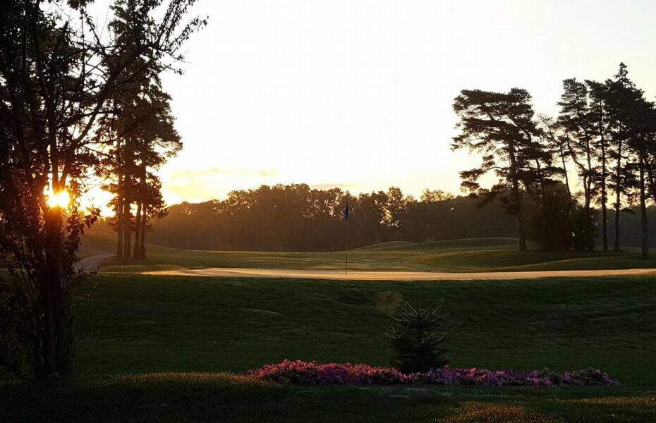 Lindsay Golf and Country Club in Lindsay, Ontario, Canada GolfPass