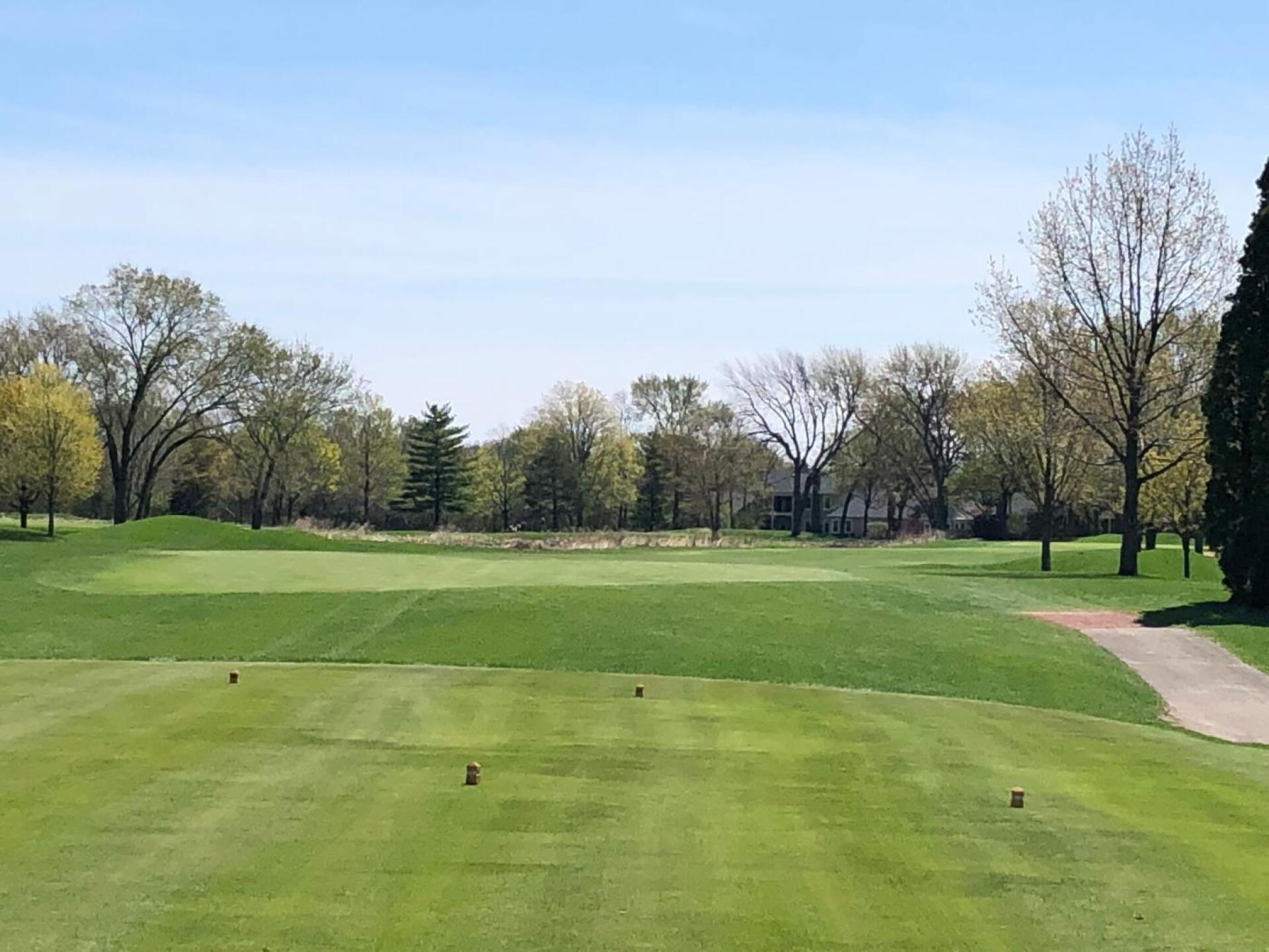 Hole 1 (Photo submitted by BryanTweed16 on 05/06/2019)