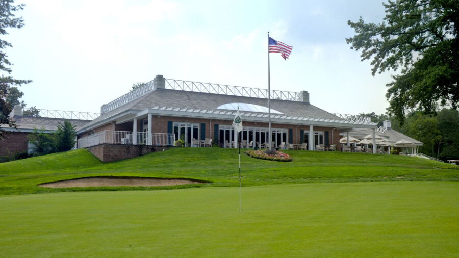 North Hills CC: Clubhouse