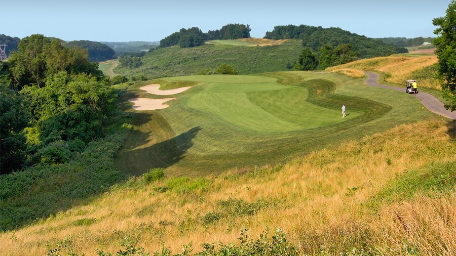 Broad Run Golfer's - hole 2