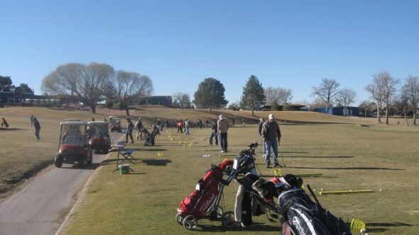 Arroyo Del Oso GC: Driving range