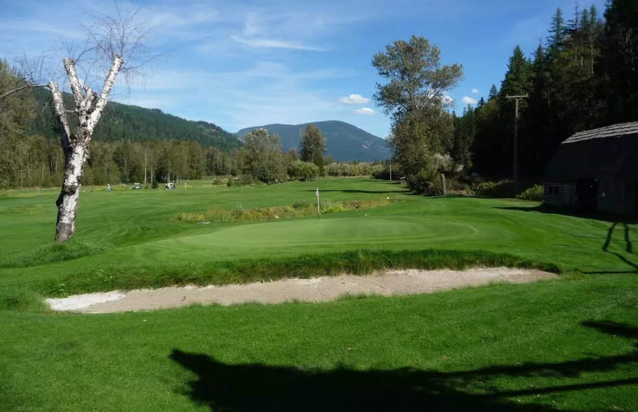 Cherryville Golf & Roadhouse Cafe in Cherryville, British Columbia