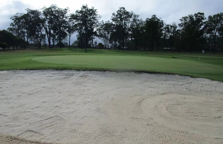 Kingaroy GC: #18