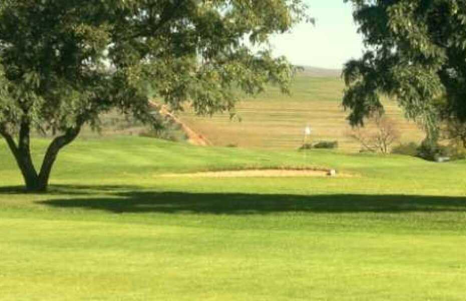 Mt Royal Golf & Country Estate Malmesbury Golf Club in Malmesbury