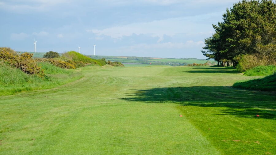 Mawgan Porth GC: #4