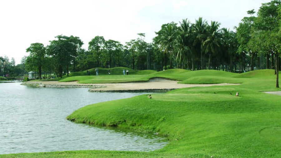 Summit Windmill GC: #17