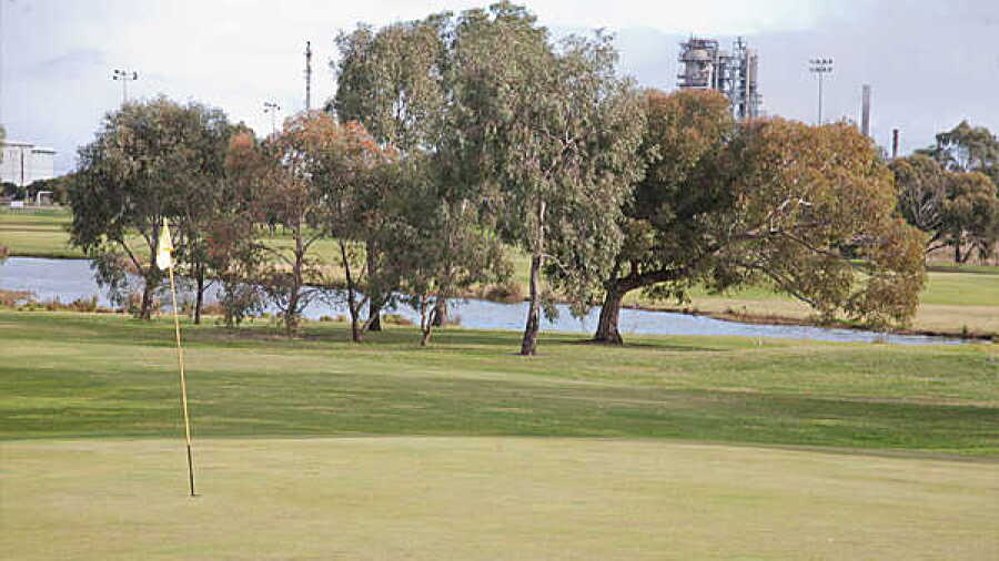 Altona Lakes GC