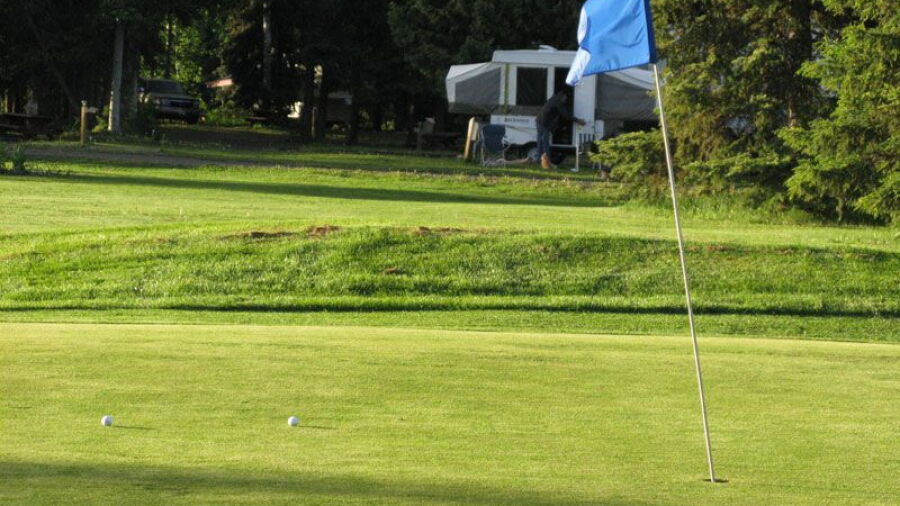 Smithers Par 3 & RV