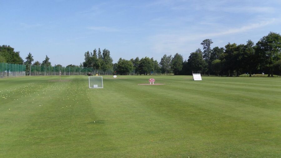 Cholet GC: Driving range