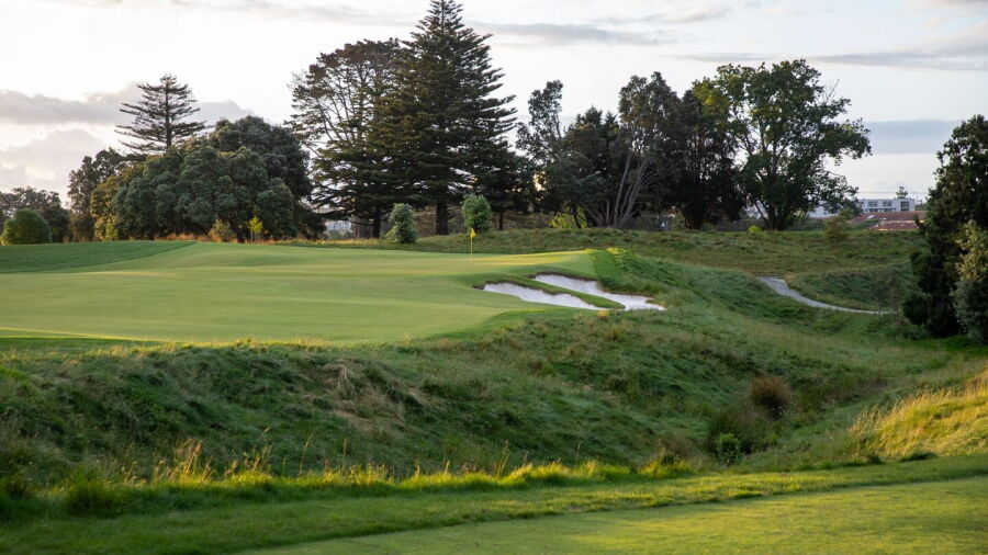 Royal Auckland & Grange GC - Grange/Middlemore: #6