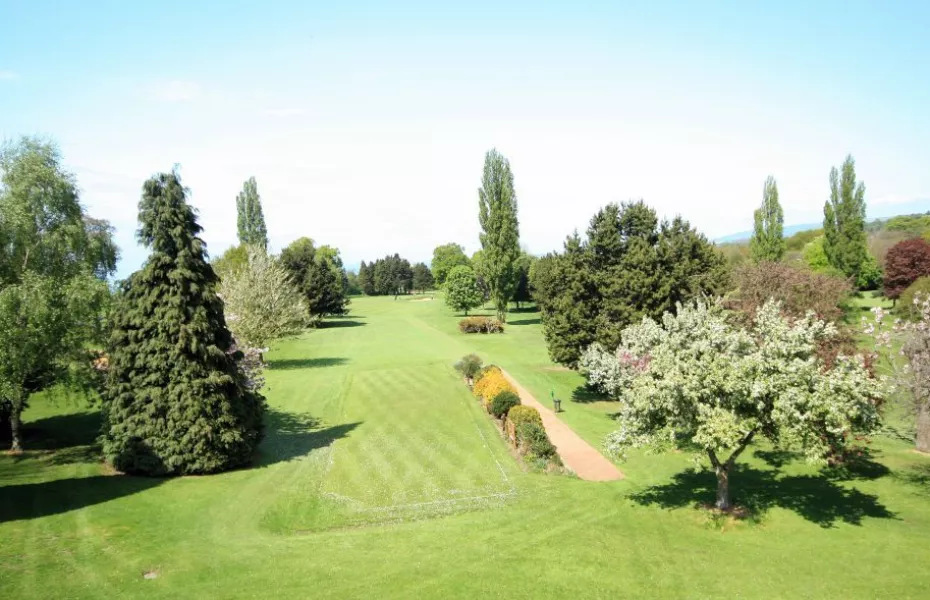 3rd green at the Lilley Brook