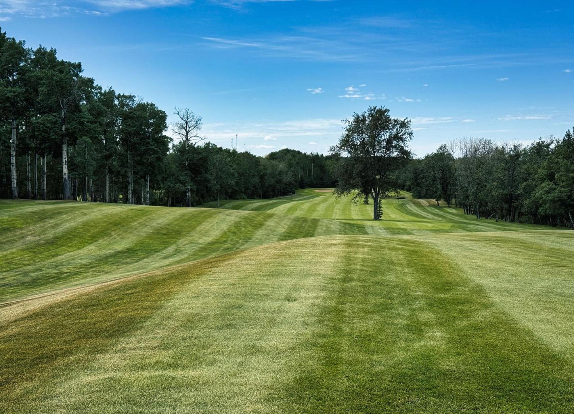 Grand Centre G&CC, Hole 14, Par 5, 483 yds (Photo submitted by DYakimec on 07/20/2025)