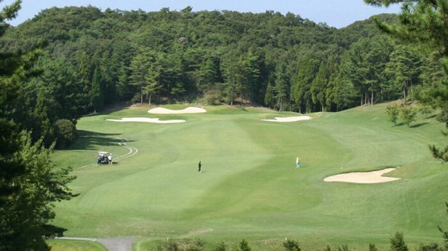 Yomiuri CC - West: #3
