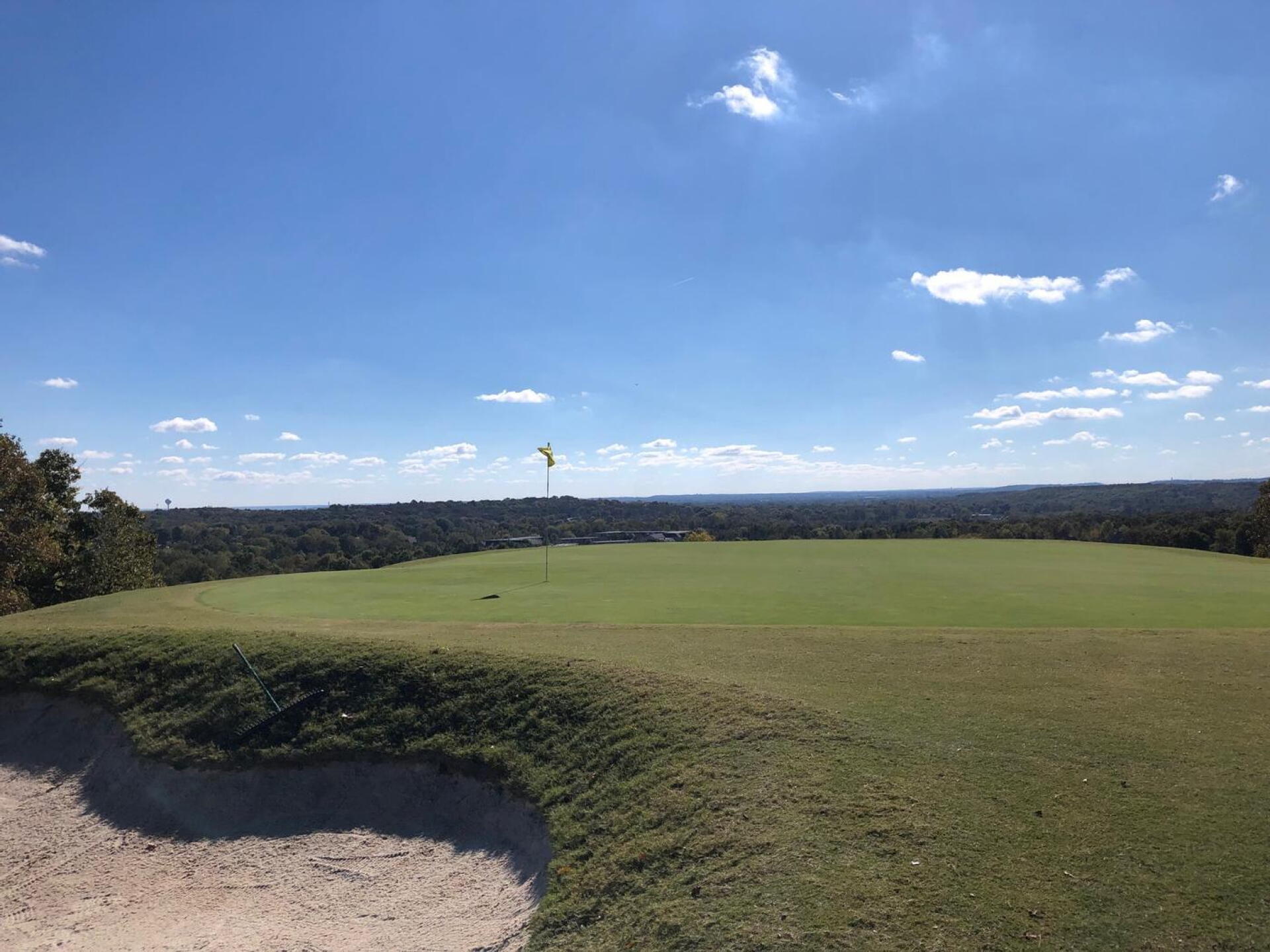7th green views for miles (Photo submitted by GRaleigh on 08/12/2022)