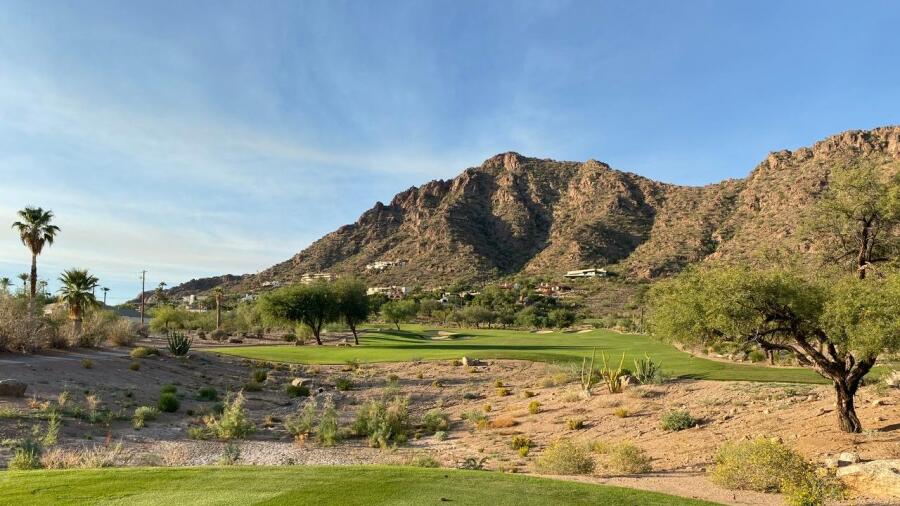Phoenician Golf Club - scenery
