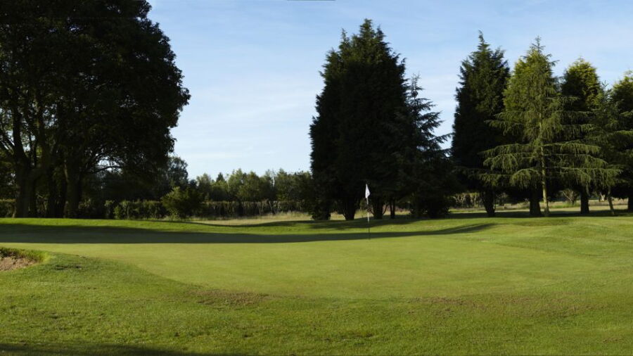 3rd green at Cherry Lodge