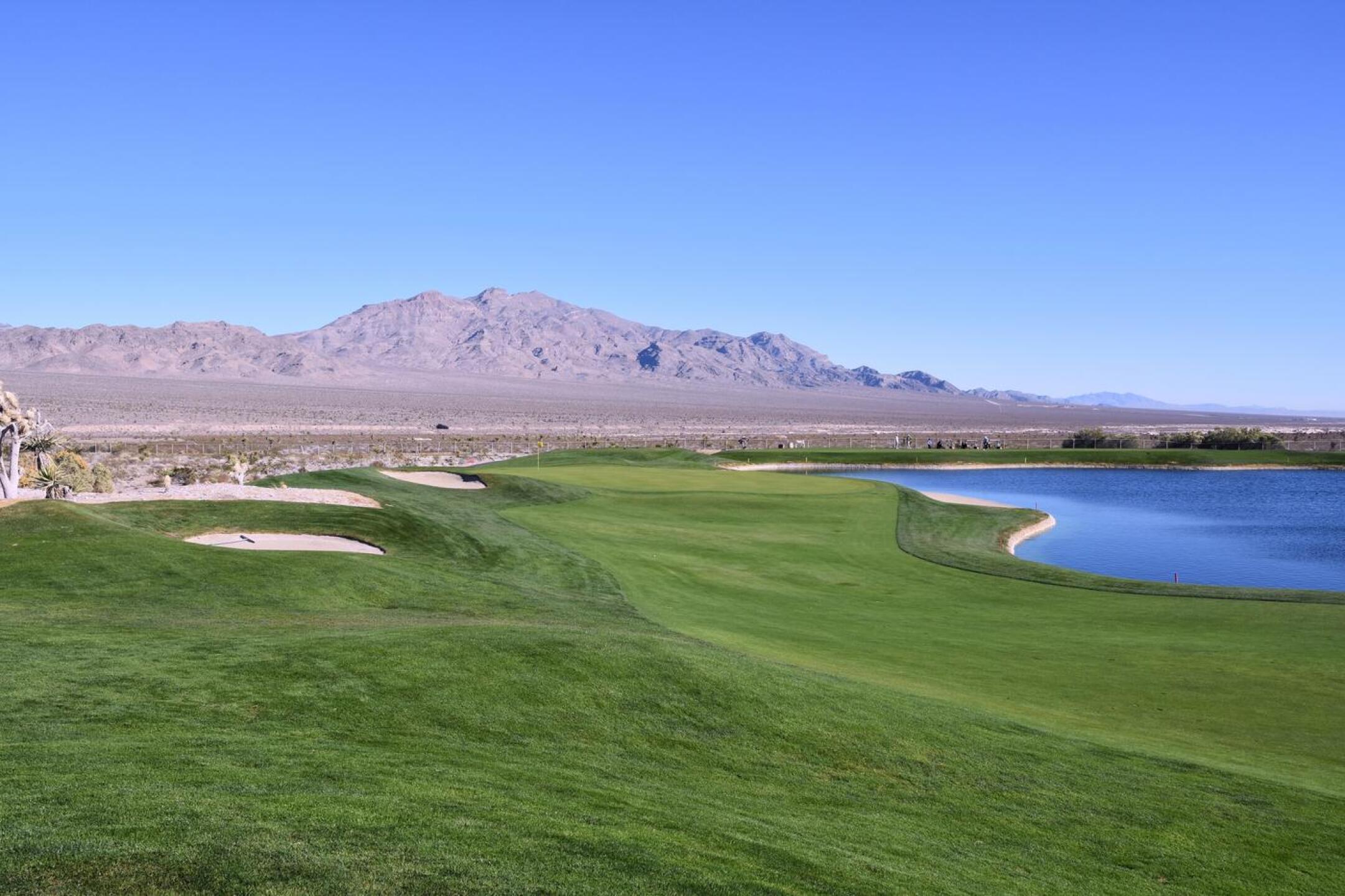 The third, par-5, 557: For those who don’t drive it 300 yards, the fairway’s left side is the more favorable lay-up zone: it best opens up the green. (Photo submitted by AptlyLinked on 12/18/2025)