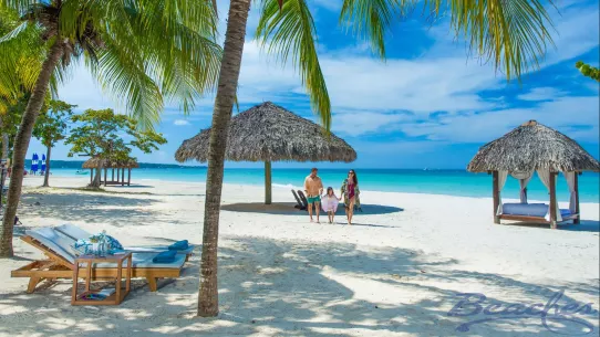 Beaches golf vacation in the Caribbean