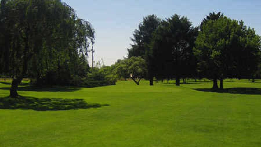 Tara Greens Golf Center - Pitch 'N Putt: #1