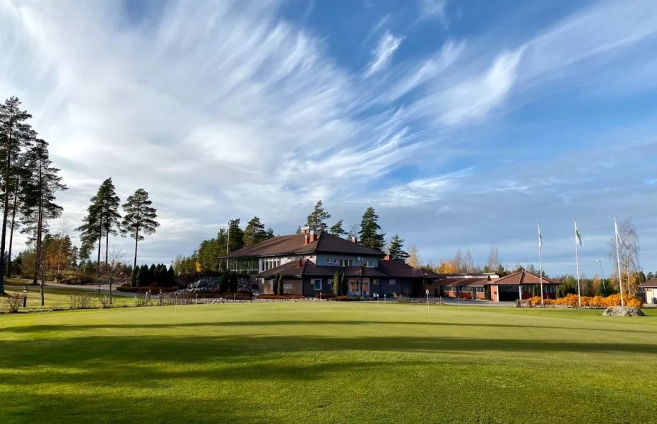 Kankaisten Golf: Clubhouse & putting green