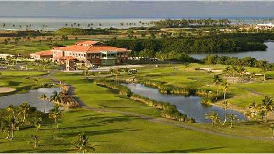 Carlos Paz G: clubhouse