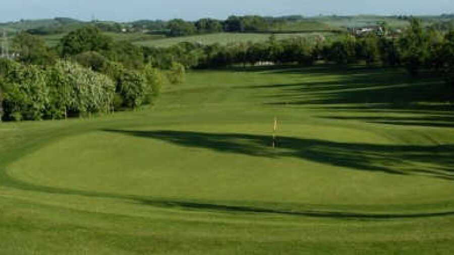Dainton Park GC: #18