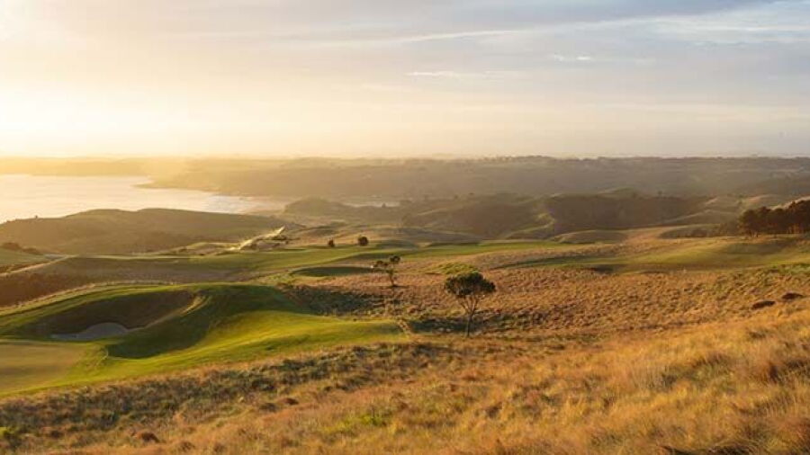 Kauri Cliffs GC & Lodge