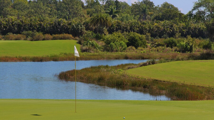 TPC Treviso Bay in Naples - hole 6