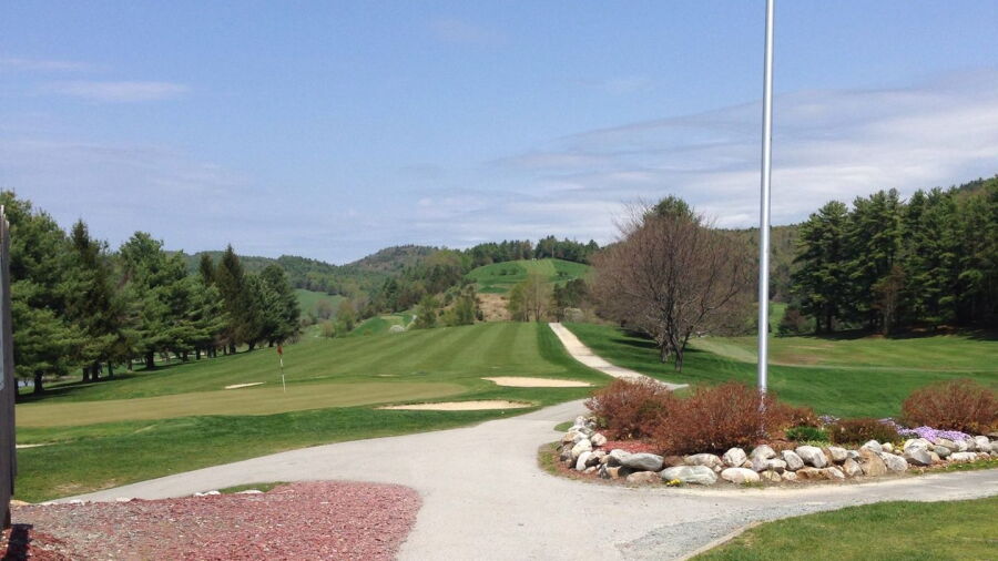 Lake St. Catherine CC
