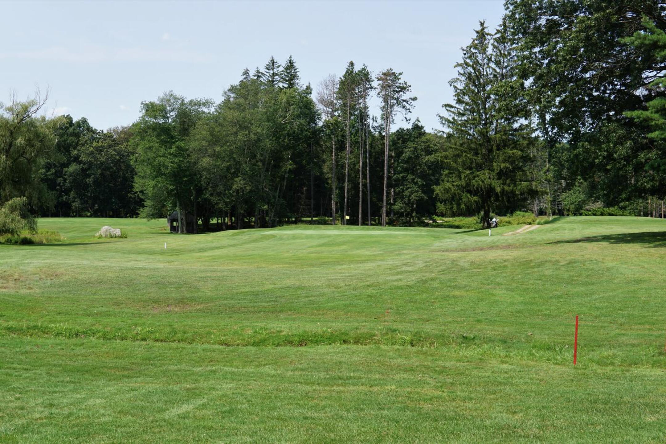 The first opens with a cross hazard: a small stream, about 100 yards from the green on this 339-yard par-4. (Photo submitted by AptlyLinked on 08/03/2023)