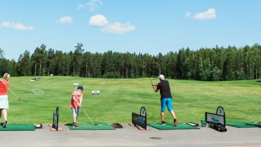 Oregrund GC: Driving range