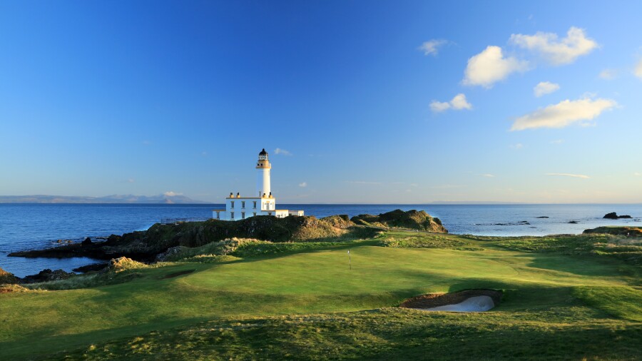 Trump Turnberry Resort - Ailsa golf course - ninth green