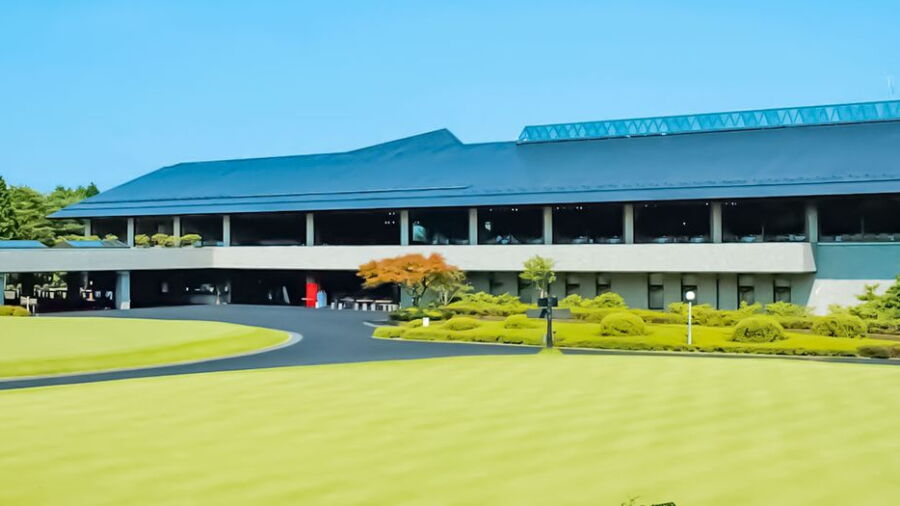 Fuji International GC: Clubhouse