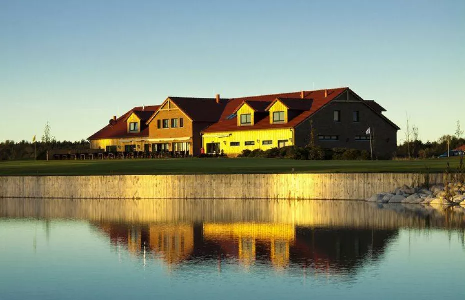 Warnemuende GC: clubhouse