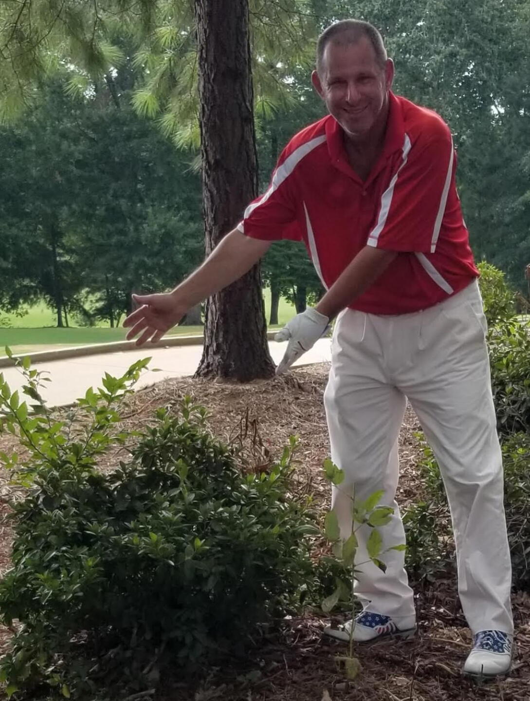 Jessica's Bush (Photo submitted by Lewwwis on 08/11/2020)