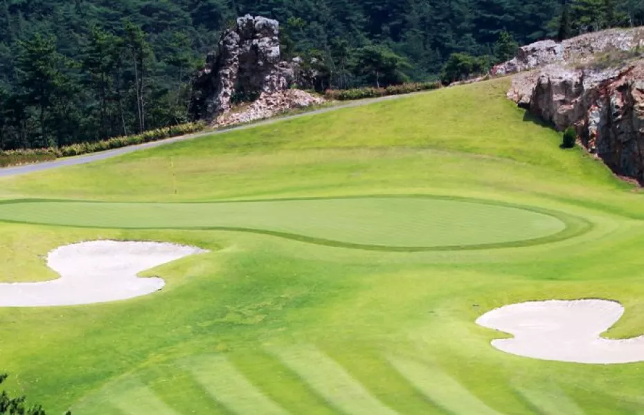 Dongwon Royal CC & Youth Hostel
