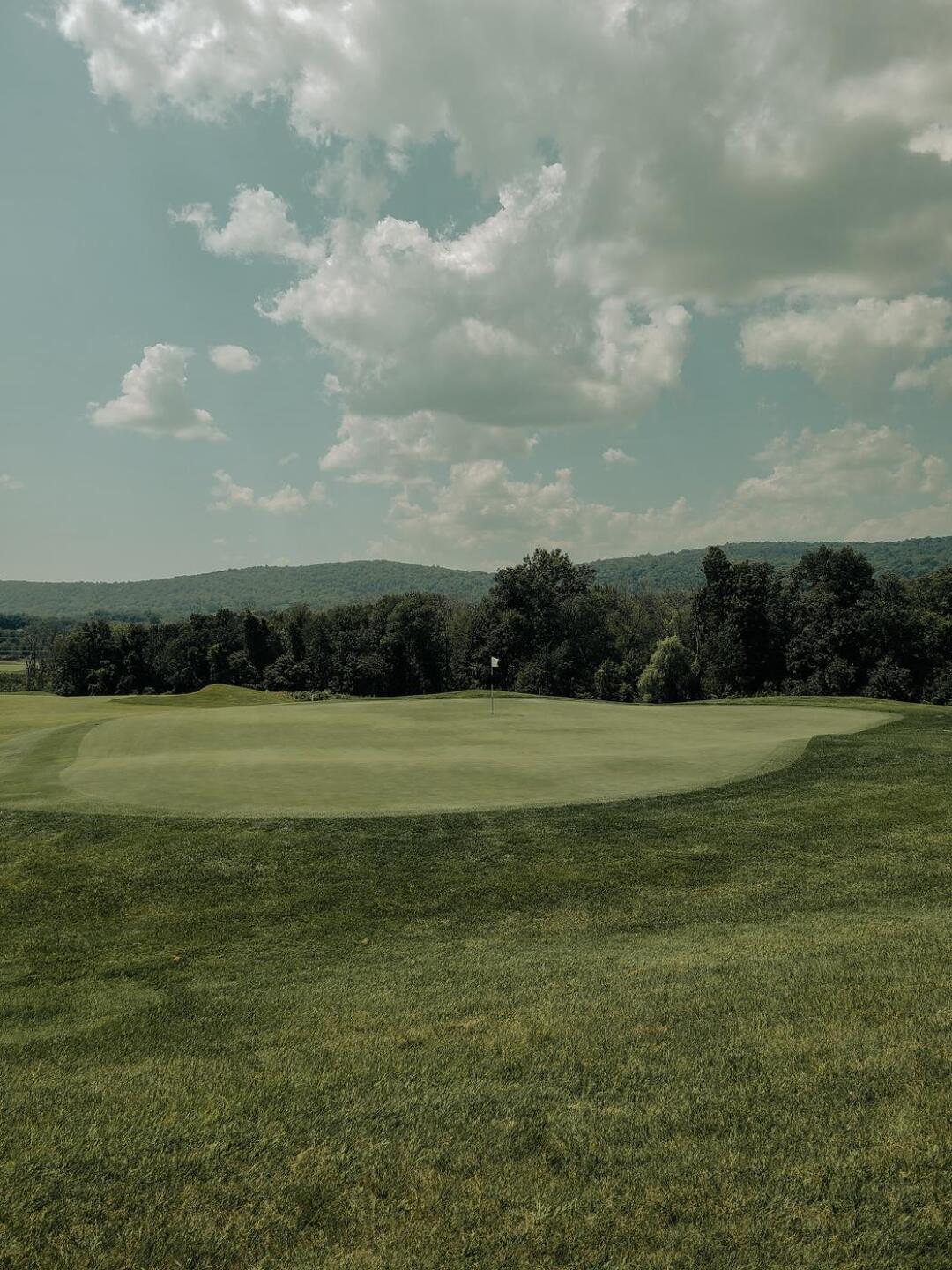 Very smooth but receptive greens! (Photo submitted by thegolfguy9 on 08/07/2021)