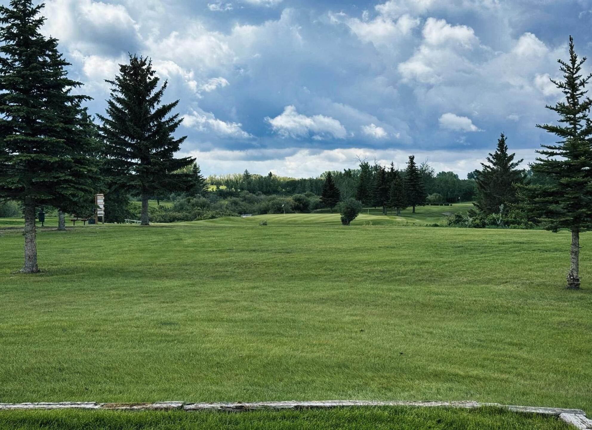 Silver Lake GC, Hole 4, Par 3, 154 yds (Photo submitted by DYakimec on 06/27/2026)