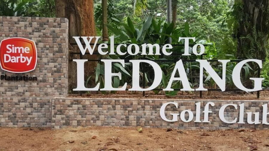 Ledang GC: Entrance sign