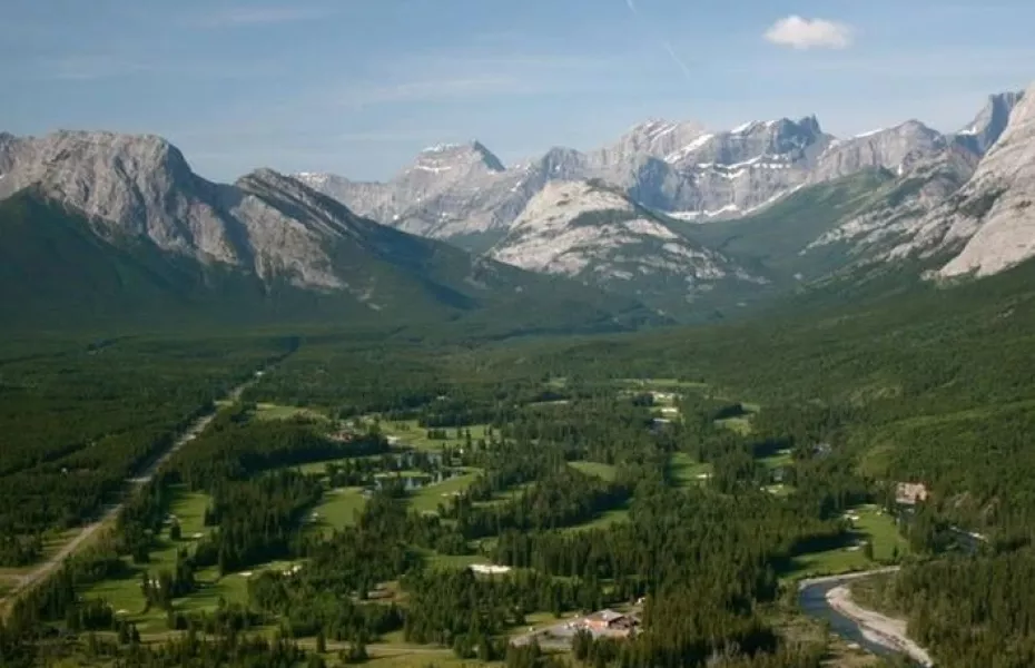 Kananaskis Country GC - Mount Kidd: Aerial view