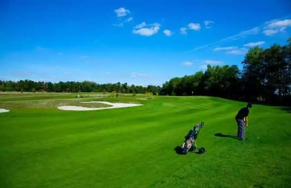 Gross Kienitz GC – Robert-Baker: #1