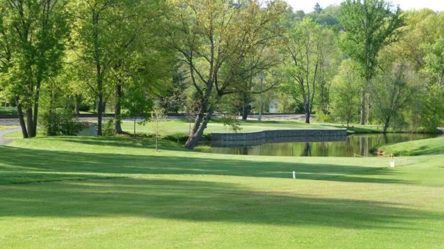 Ryland Lakes CC
