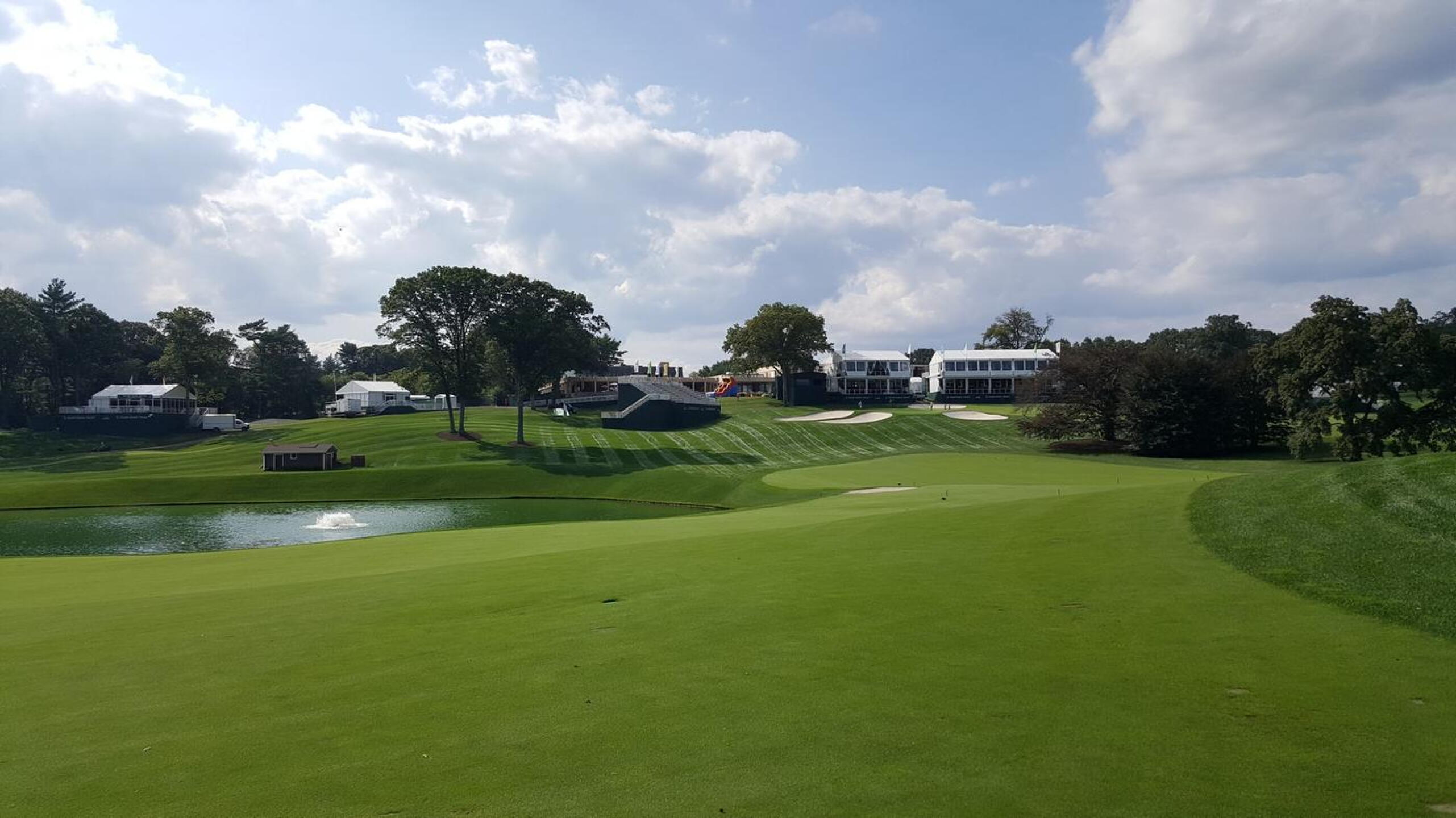 looking from 14th to 18th at Northern Trust (Photo submitted by itIIdgdeicSI9PHAzYC9 on 06/26/2020)