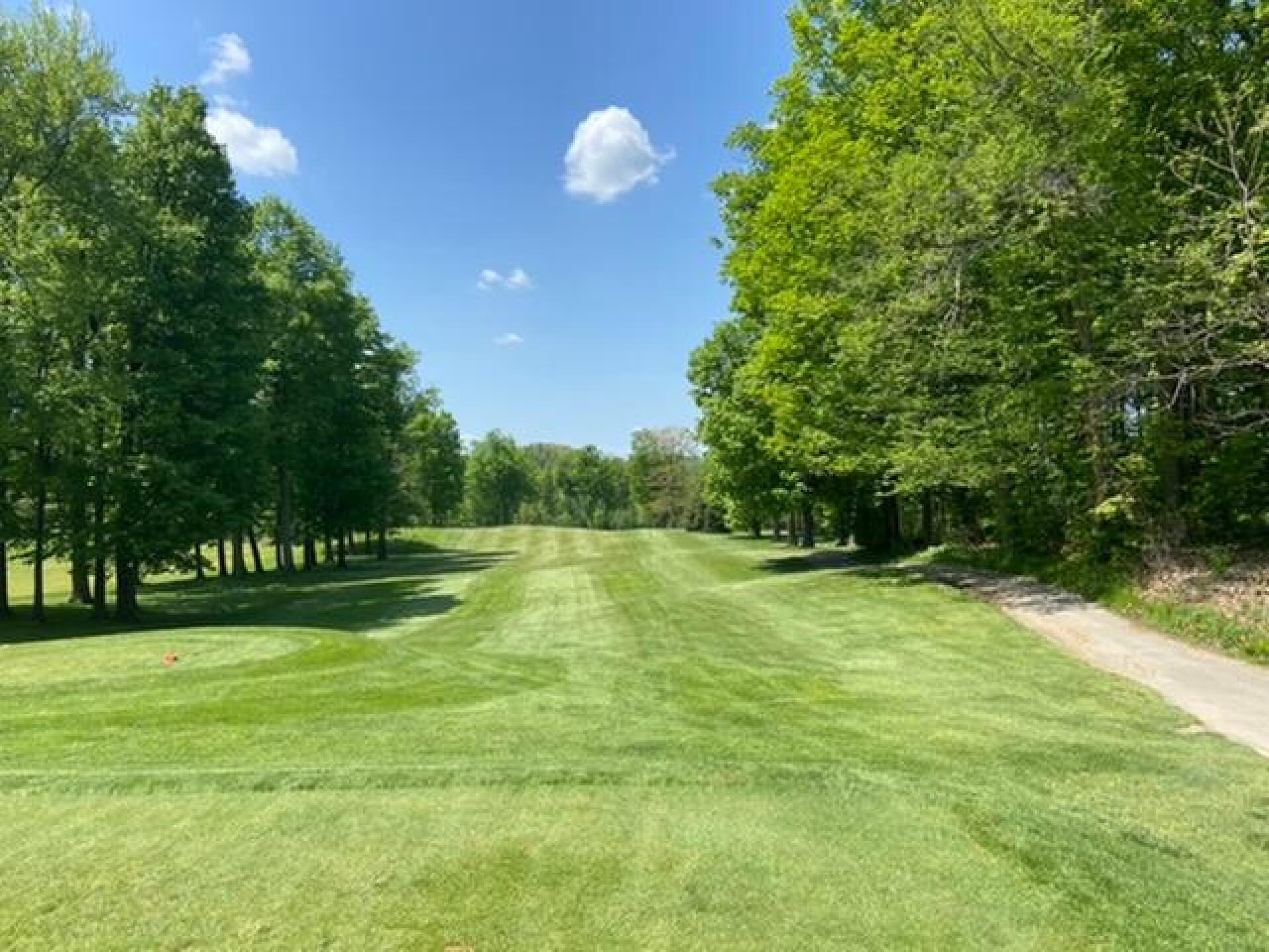 3rd Hole (Photo submitted by Dchristie13 on 05/26/2020)